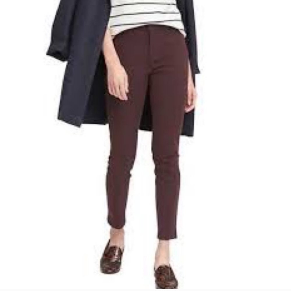 Banana Republic Sloan Brown Capri